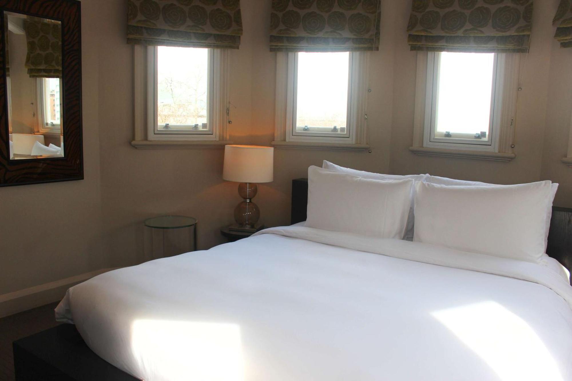 Hotel Radisson Blu Hotel, Tottenham Court Road 4*