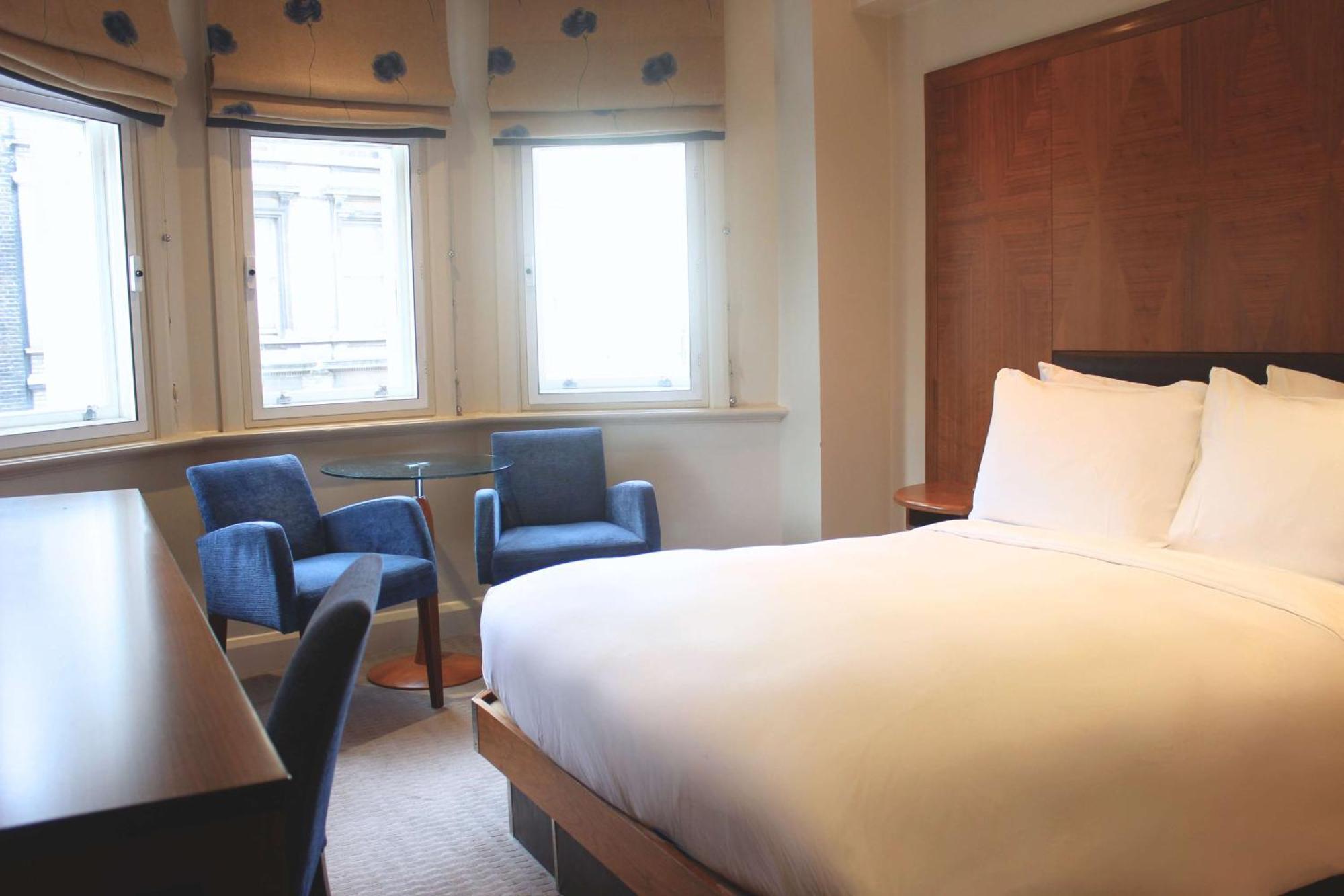 Radisson Blu Hotel, Tottenham Court Road London