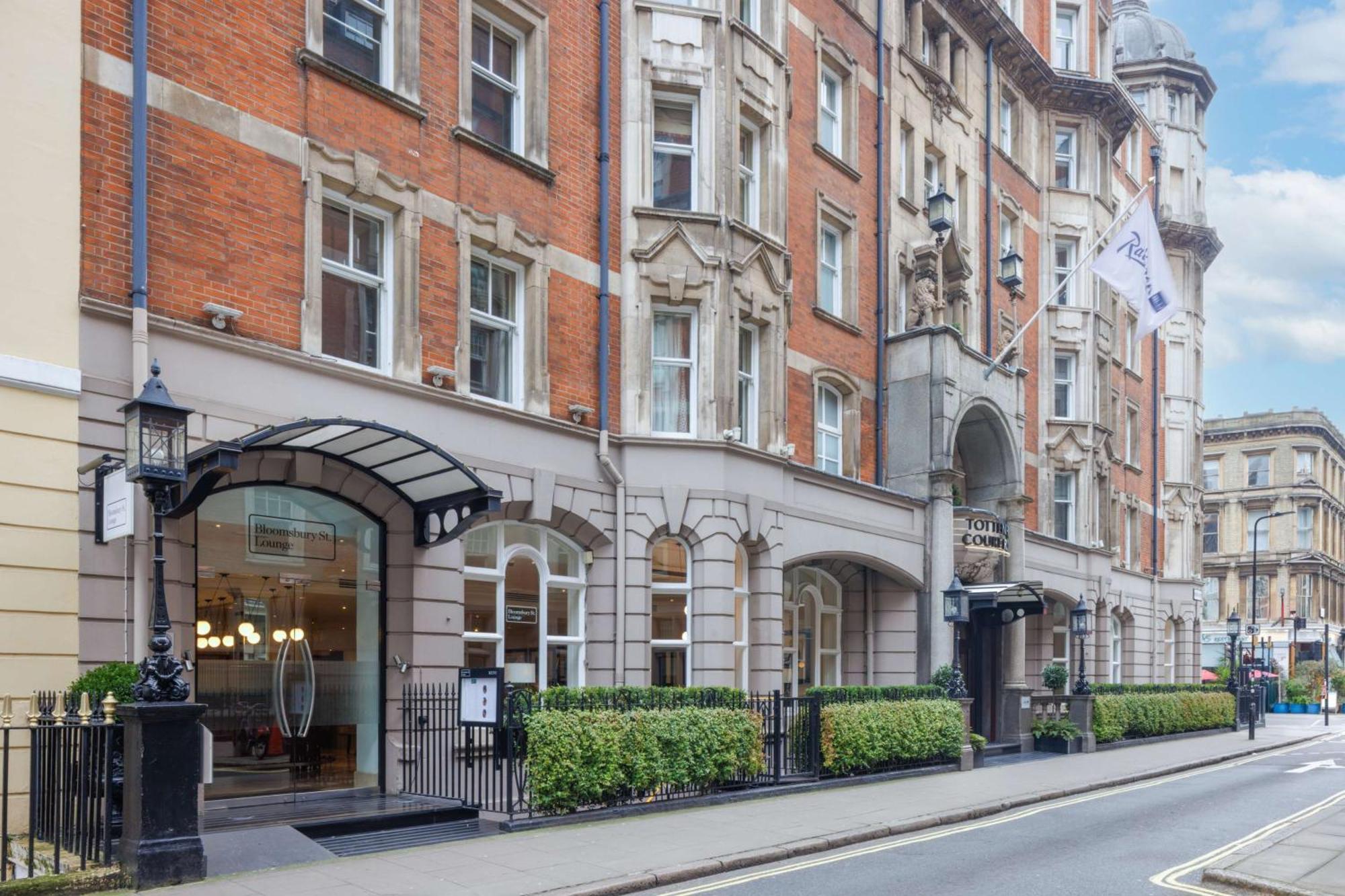 Radisson Blu Hotel, Tottenham Court Road 4* London
