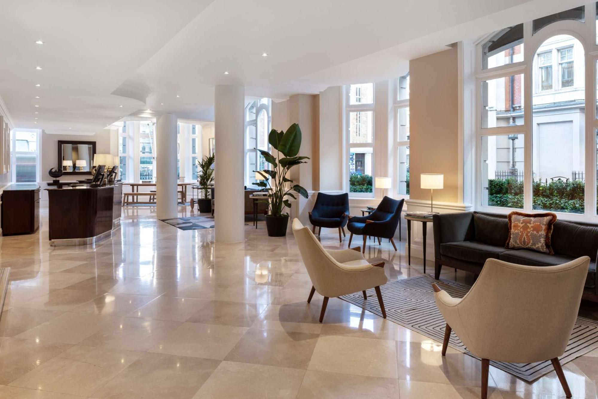 Hotel Radisson Blu Hotel, Tottenham Court Road London